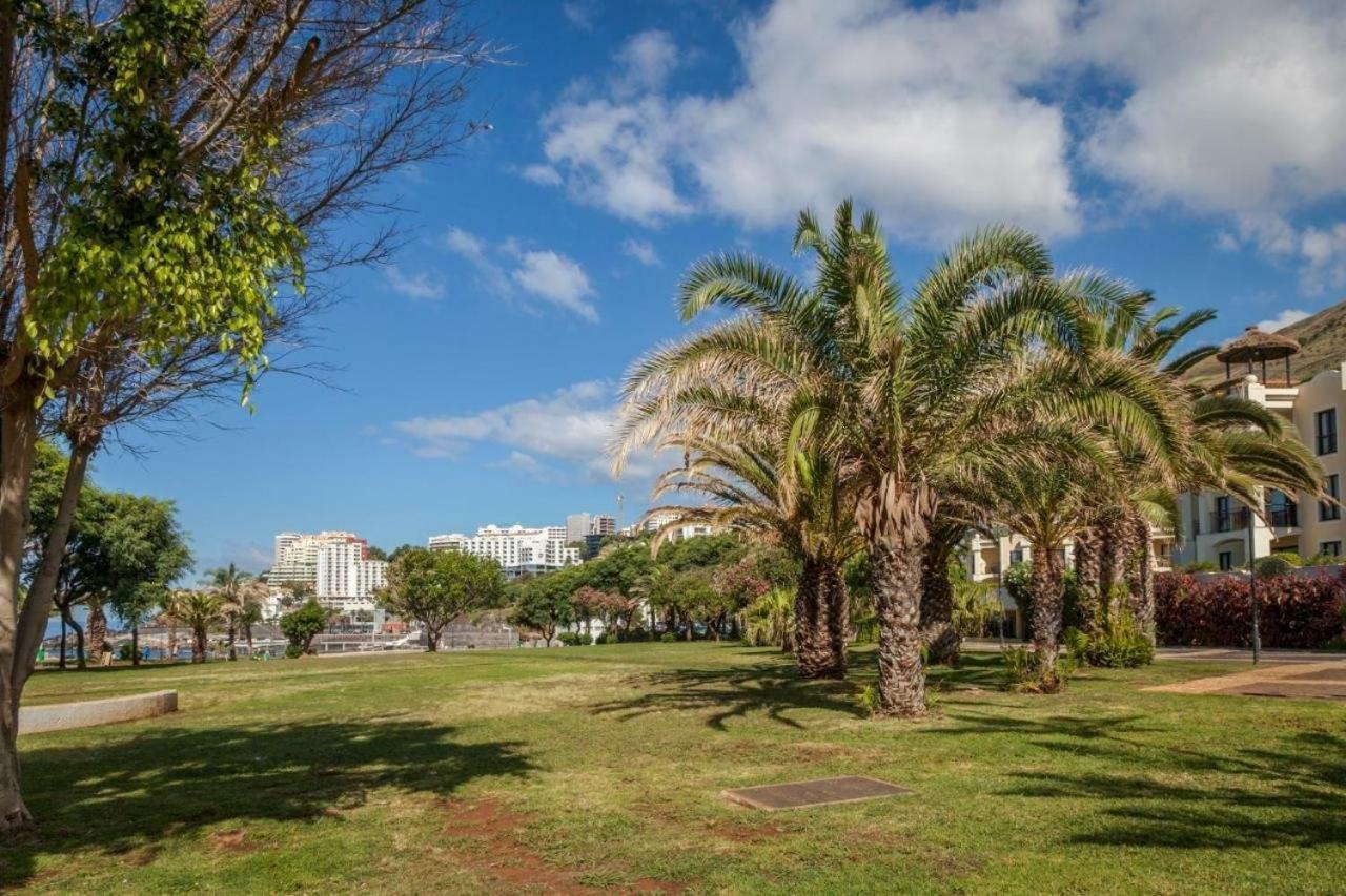 Sunshine Apartment Lido Funchal Buitenkant foto